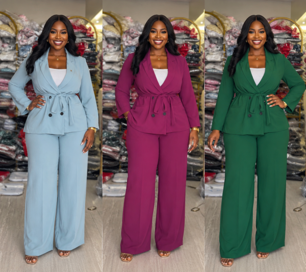 SUIT 5905