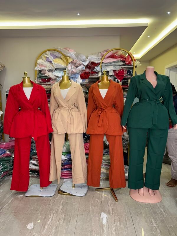Suit 1736