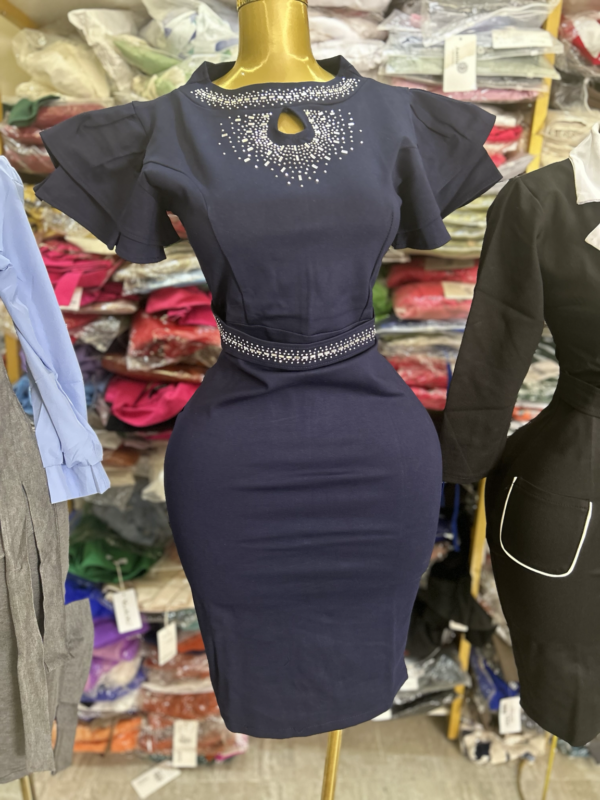 GOWN 0005