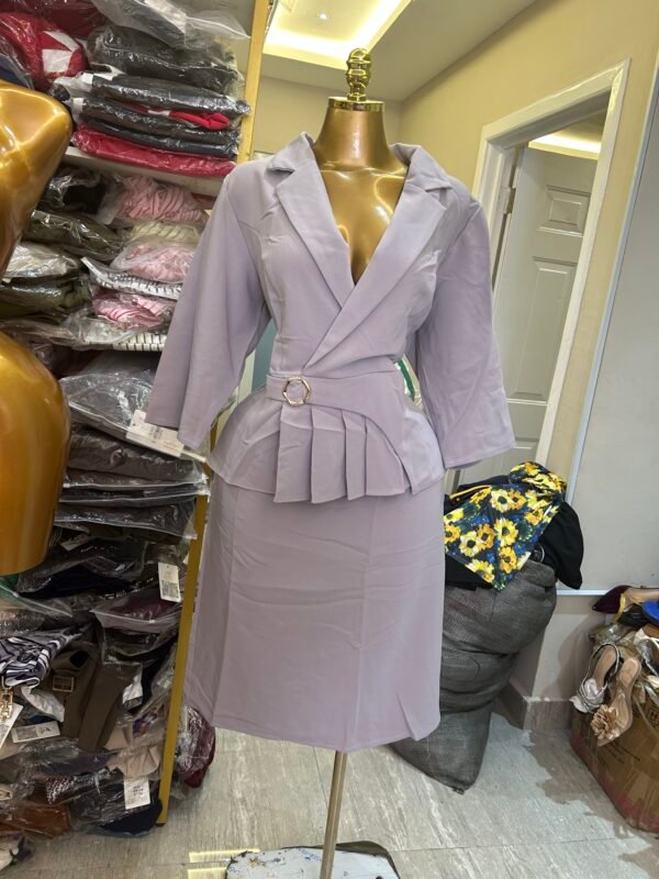 GOWN 0014