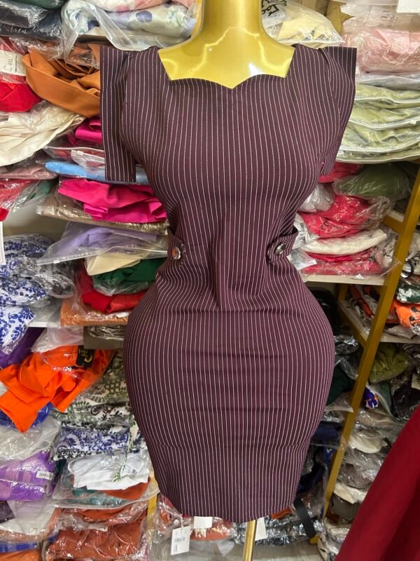 GOWN 0006