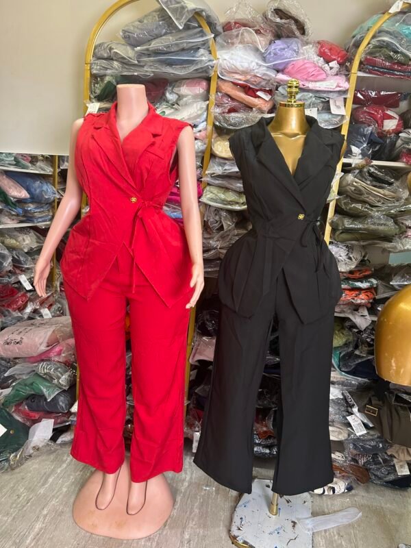 SUIT 6053