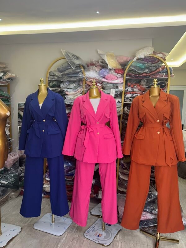 SUIT 6207