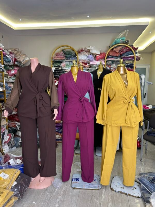 SUIT 6186