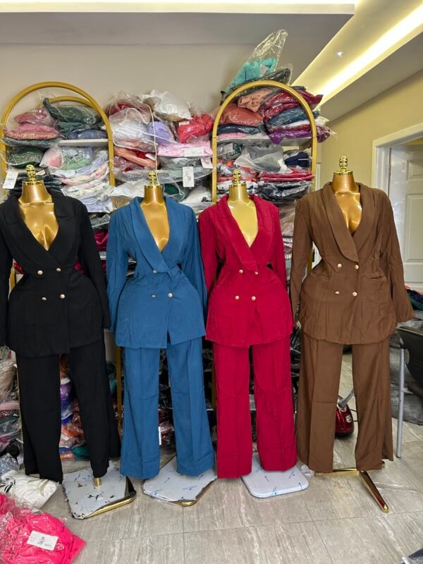 SUIT 1661