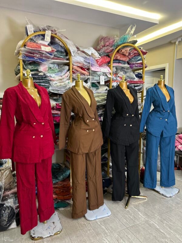 SUIT 1661