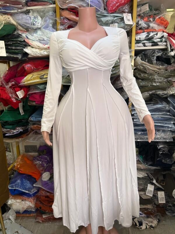 GOWN 0032