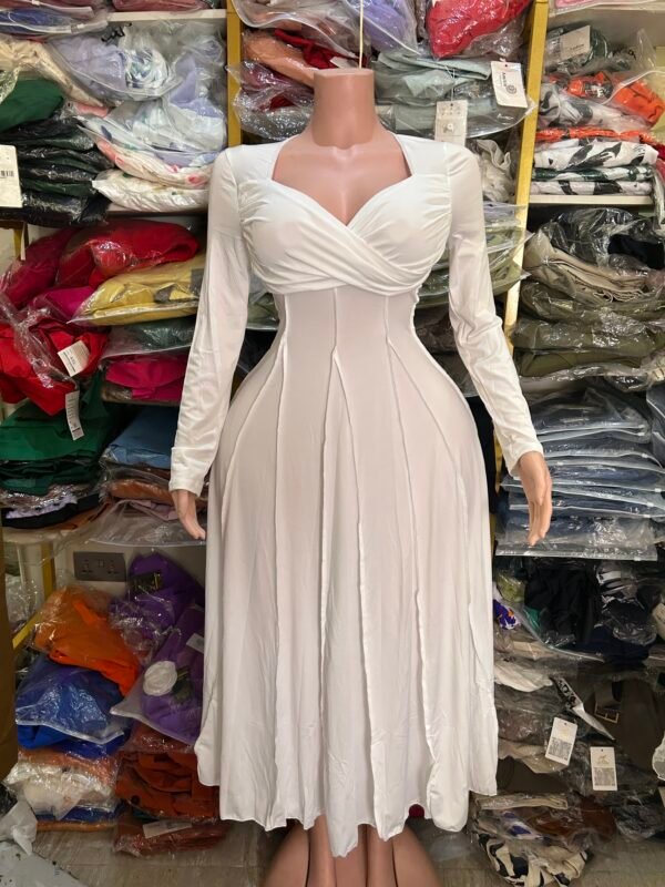 GOWN 0032