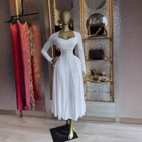 GOWN 0032