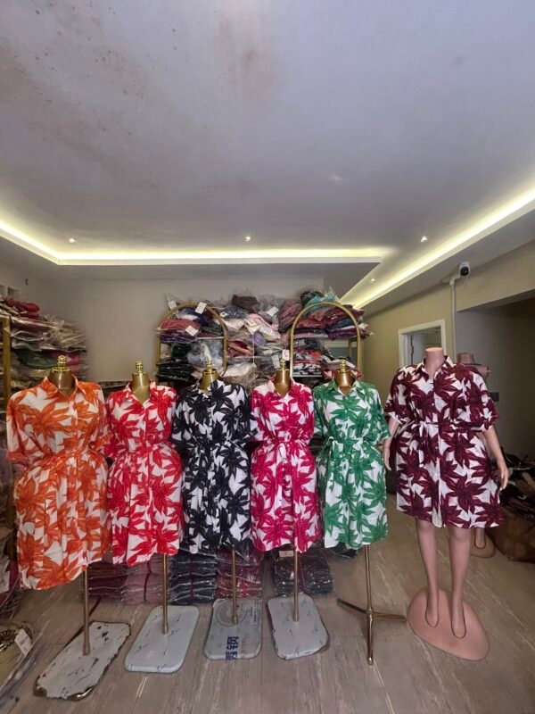 GOWN 0684