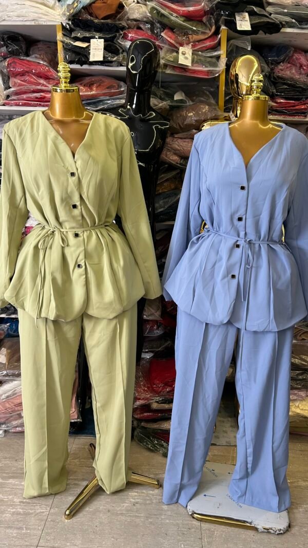SUIT 3585