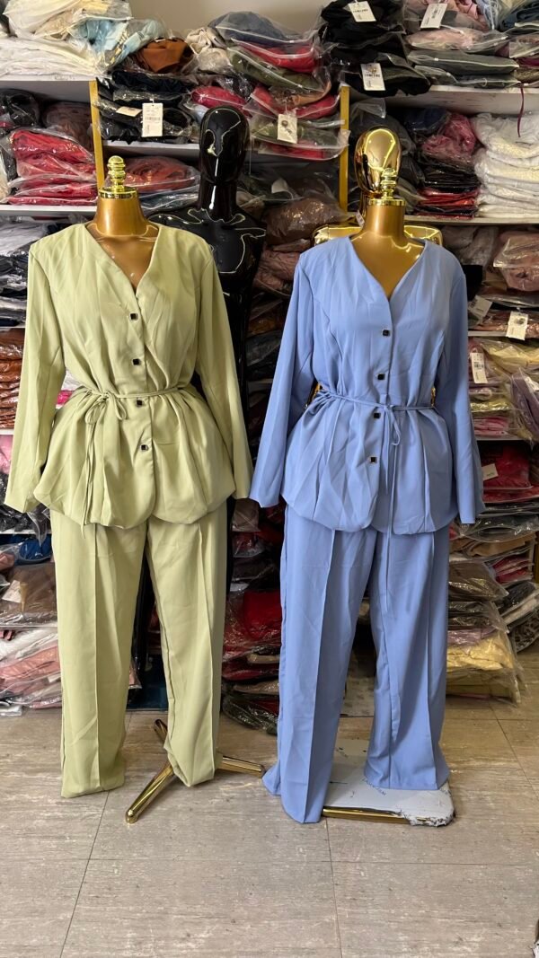 SUIT 3585