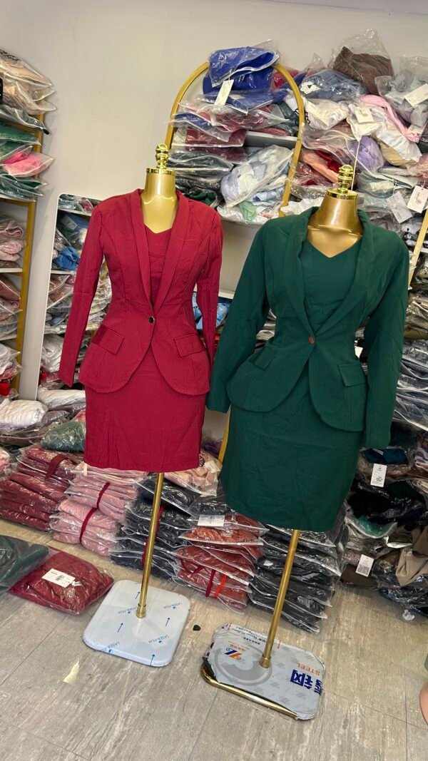 2 PIECE 3059
