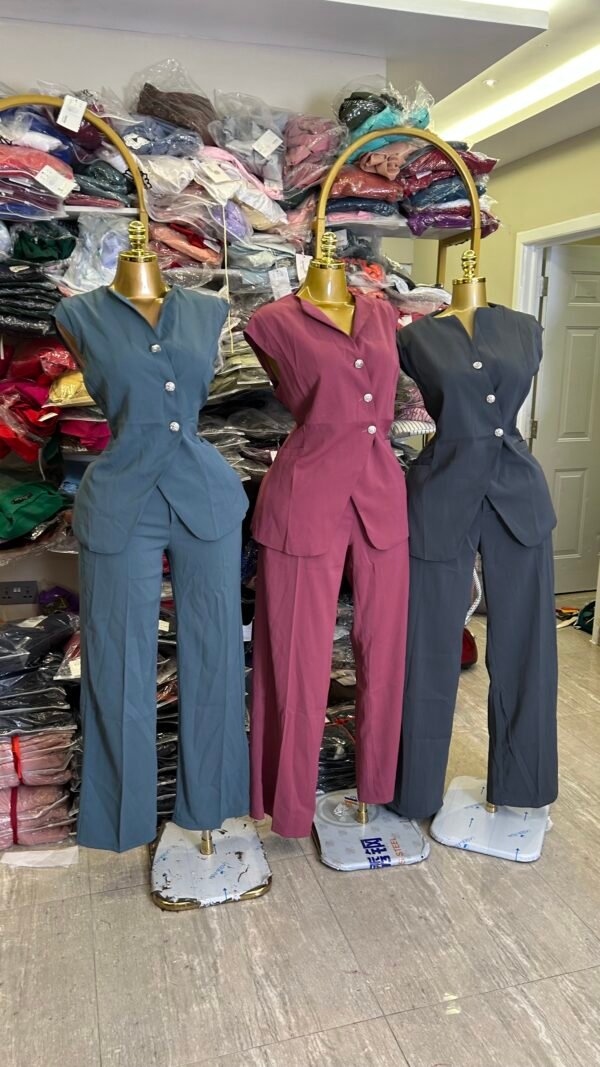 2 PIECE 3964